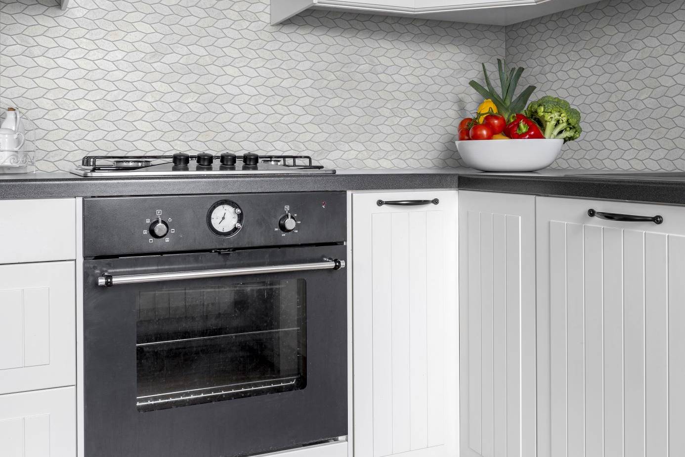 Elongated Hexagon White  | Garcia Imported Tile