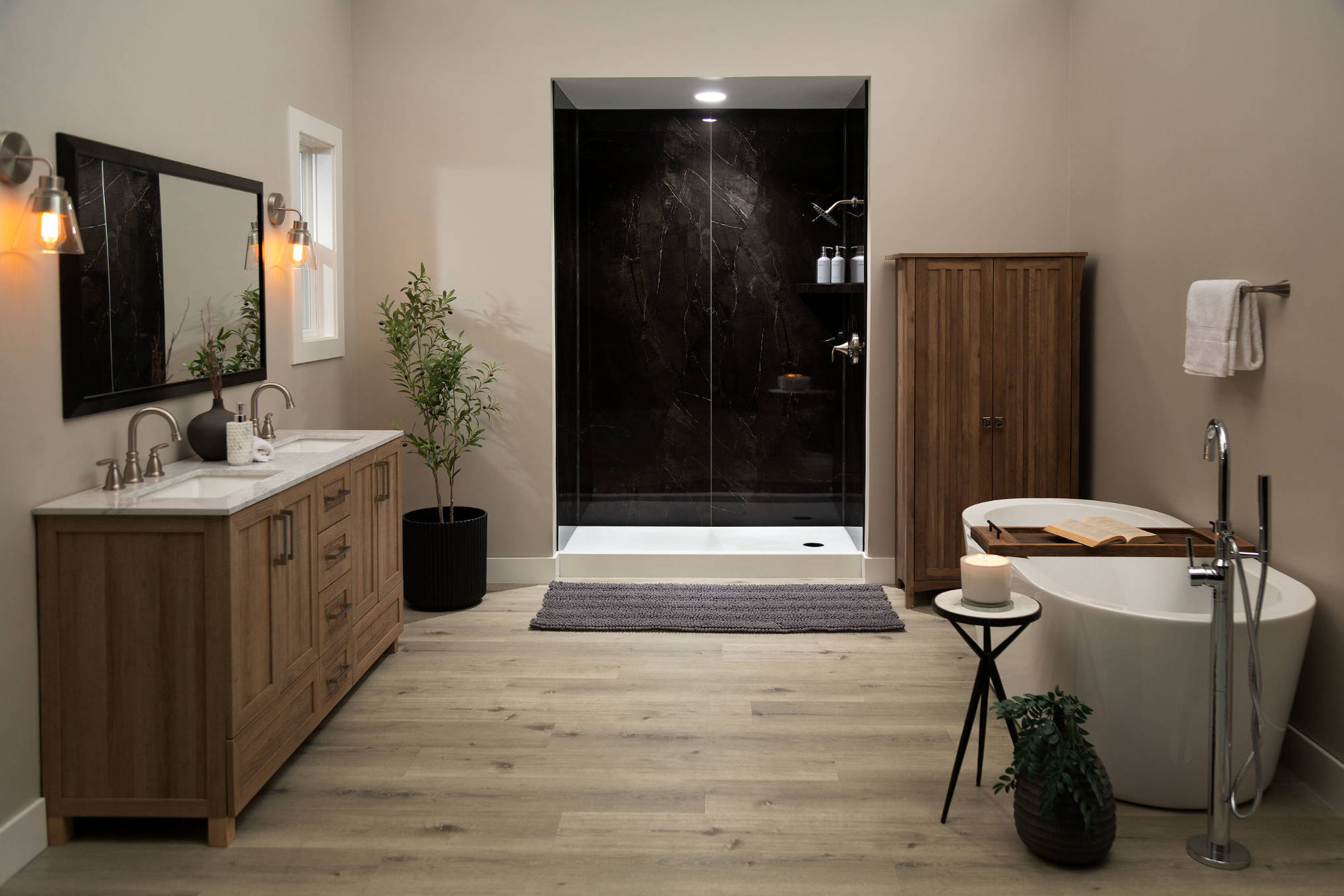 Black Ice Plus 1 | Garcia Imported Tile